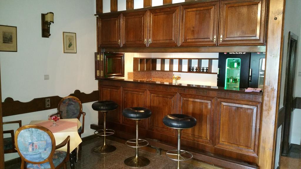 Hotel Conacul Balta Albă Zewnętrze zdjęcie